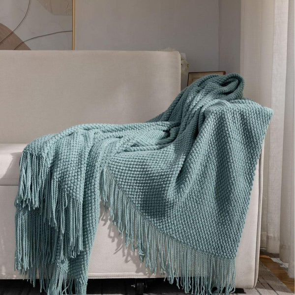 Soft and breathable Spring Simple Blue Sofa Throw Blanket, perfect for cozy lounging and home décor